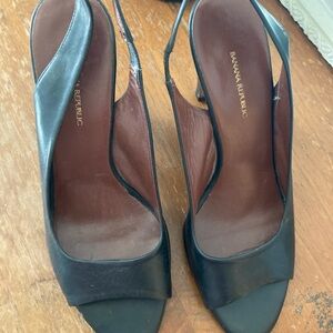 Banana Republic Brown Heeled Slingback Shoes